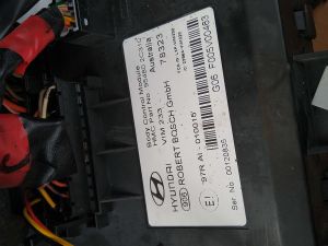 BCM module front 95480-2C310 (US, V6).jpg